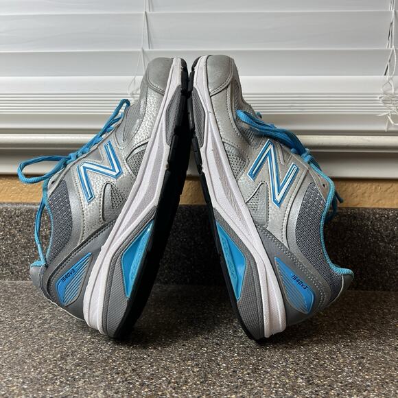 New Balance 1540v3 Shoes Womens 8 2E Wide Silver Gray Polaris Blue Daily Rollbar - Picture 6 of 13